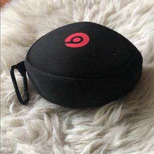 Beats solo 2
